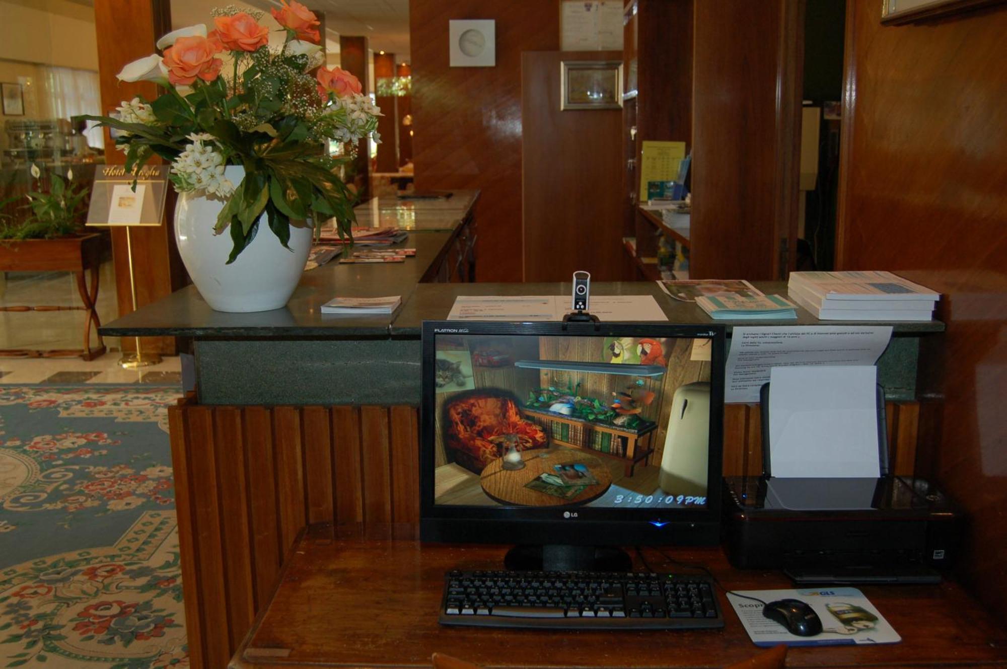 Hotel Broglia Sirmione Bagian luar foto