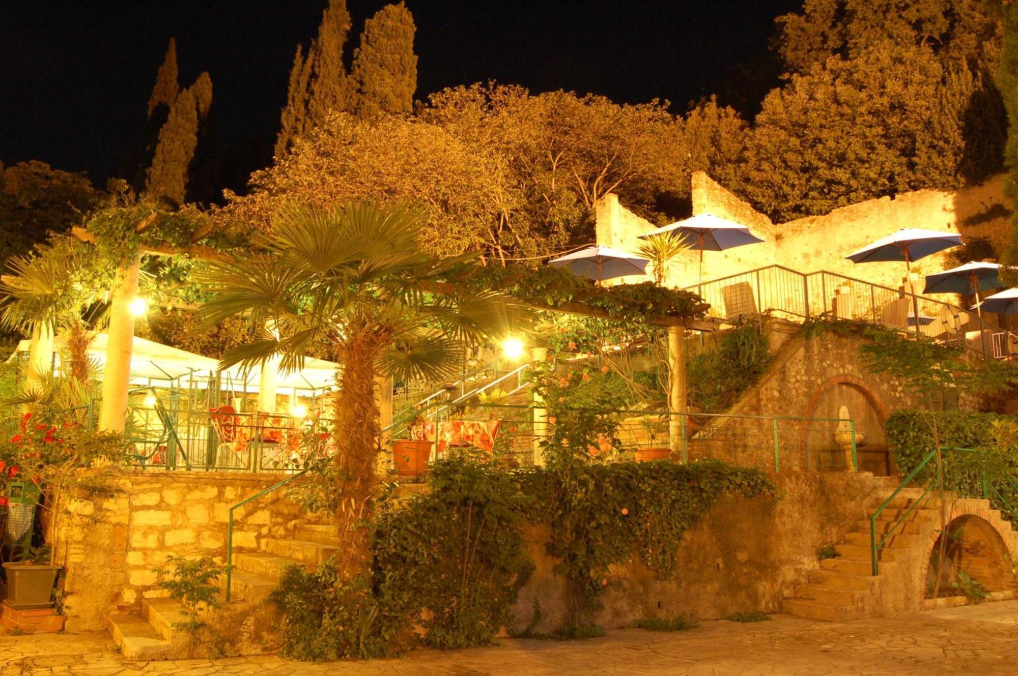 Hotel Broglia Sirmione Bagian luar foto
