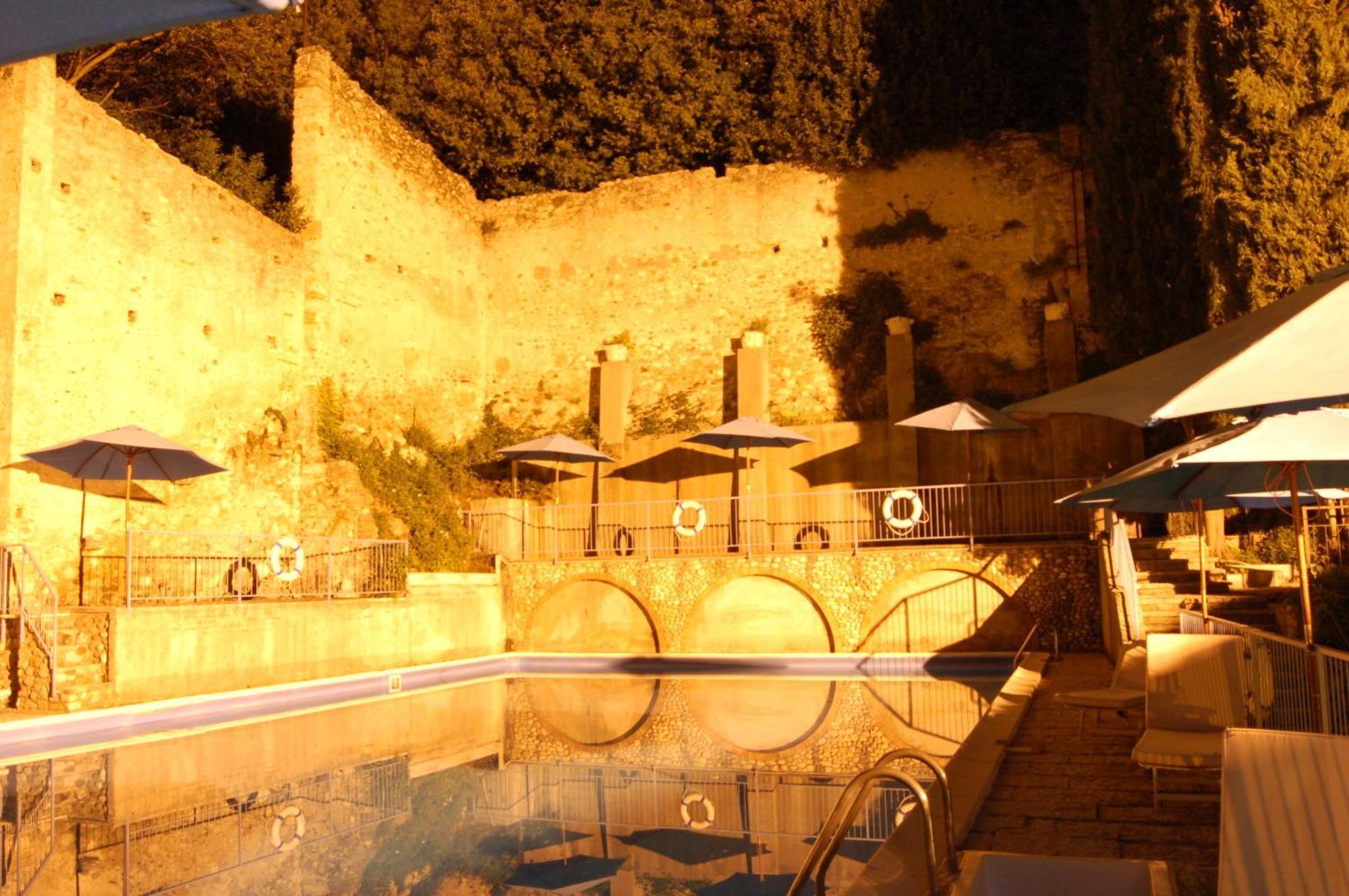 Hotel Broglia Sirmione Bagian luar foto